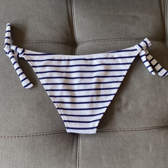 ❤️ NEW NAVY BLUE & WHITE STRIPED BIKINI - Picture 3 of 7